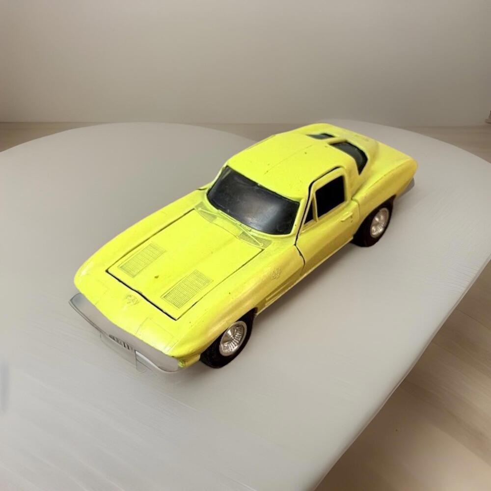 ❤️SOLD❤️Vintage Die Cast Model Car Ertl 1:25th Scale Chevrolet Corvette 1963